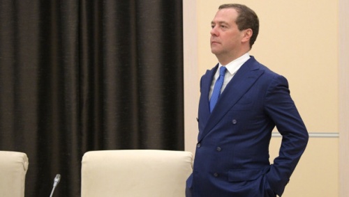 Дмитрий Медведев посетит Алтайский край с целью выяснить, как тут живет РЖД и село