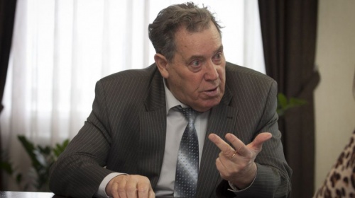 Алтайский фермер признал, что придерживает гречиху, но сговор отрицает