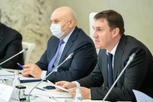 МИНИСТР СХ Д.ПАТРУШЕВ ПРОВЕЛ ЗАСЕДАНИЕ ОПЕРАТИВНОГО ШТАБА