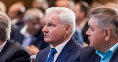 ВЛАДИМИР ПЛОТНИКОВ: НЕОБХОДИМО УСОВЕРШЕНСТВОВАТЬ ПРОЦЕДУРУ ПЕРЕМЕЩЕНИЯ КРУПНОГАБАРИТНОЙ СЕЛЬХОЗТЕХНИКИ