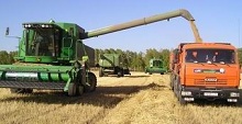 УБОРКА-2012. АГРАРИИ АЛТАЙСКОГО КРАЯ НАМОЛОТИЛИ ПЕРВЫЙ МИЛЛИОН ТОНН ЗЕРНА