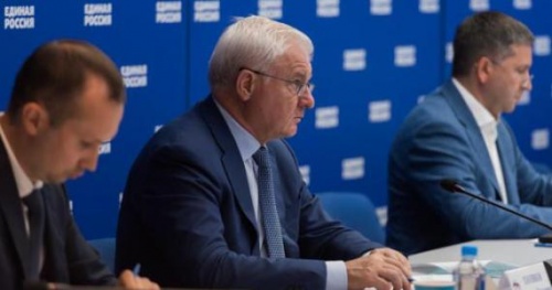 СОСТОЯЛОСЬ ОЧЕРЕДНОЕ ЗАСЕДАНИЕ РАБОЧЕЙ ГРУППЫ ПАРТИИ «ЕДИНАЯ РОССИЯ» ПО СТАБИЛИЗАЦИИ ЦЕН НА ОТДЕЛЬНЫЕ ВИДЫ СОЦИАЛЬНО ЗНАЧИМЫХ ПРОДОВОЛЬСТВЕННЫХ ТОВАРОВ ПЕРВОЙ НЕОБХОДИМОСТИ ПОД РУКОВОДСТВОМ ЗАМЕСТИТЕЛЯ ПРЕДСЕДАТЕЛЯ ГОСУДАРСТВЕННОЙ ДУМЫ А.В.ГОРДЕЕВЫМ