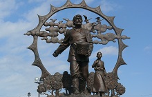 АЛЕКСАНДР КАРЛИН: «ПАМЯТНИК «ЕГО ВЕЛИЧЕСТВУ КРЕСТЬЯНИНУ» - ПЕРВЫЙ В РОССИИ МОНУМЕНТ, ОТРАЖАЮЩИЙ РОЛЬ, ЗНАЧЕНИЕ И ПОДВИГ РОССИЙСКОГО КРЕСТЬЯНСТВА»
