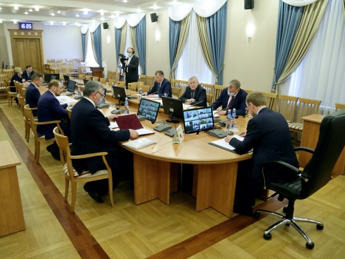 Губернатор Алтайского края провел заседание комиссии Госсовета по направлению «Сельское хозяйство»